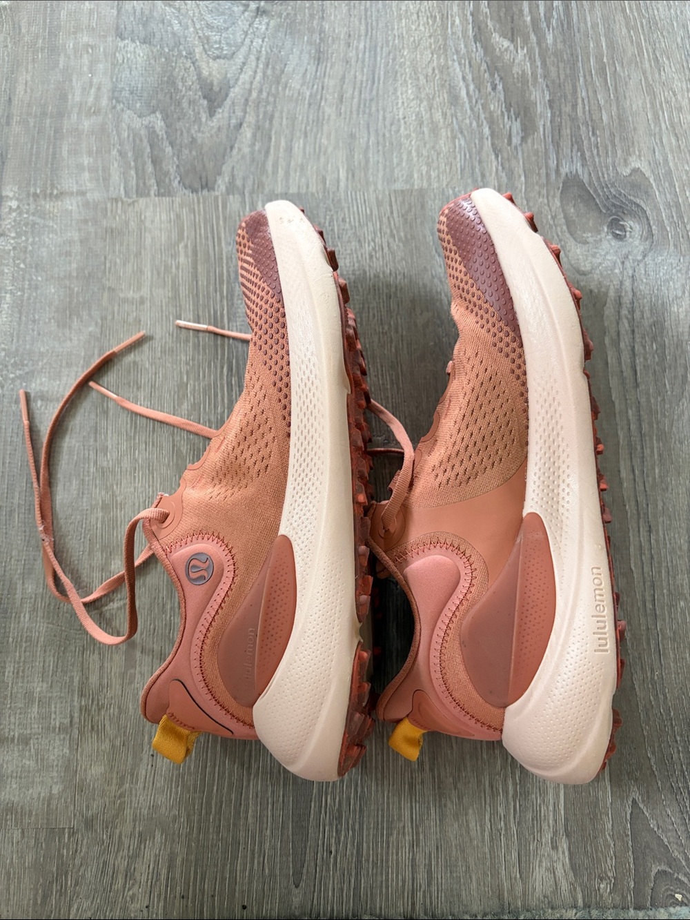 Lululemon beyond feel trail shoes
